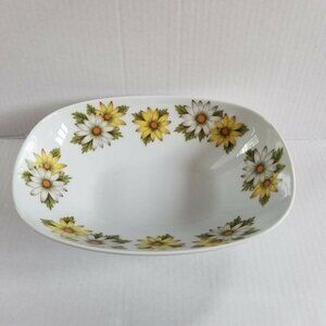 NORITAKE Bowl Yellow White Floral Serving dish rectangle 6730 MARGUERITE 10"x7"